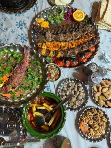 عکس رستوران مجتمع پذیرایی فیامین