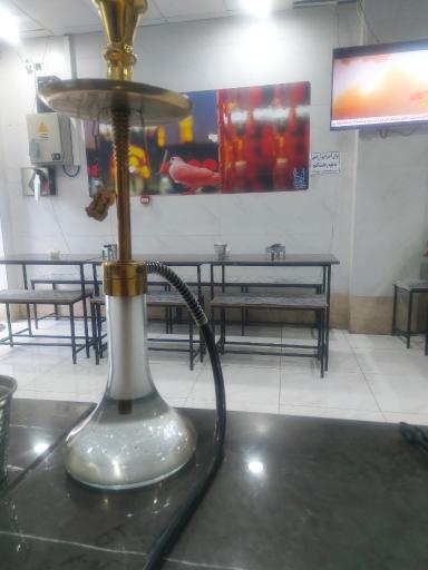 عکس قهوه خانه غریب الغرباء