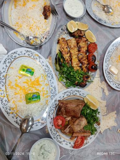 عکس رستوران حاتم