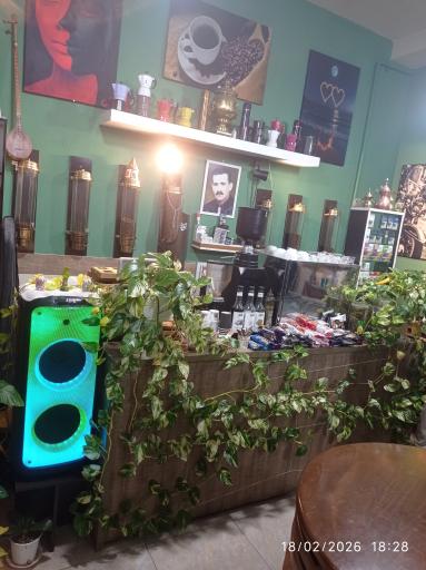 عکس کافه صبحانه آونگ