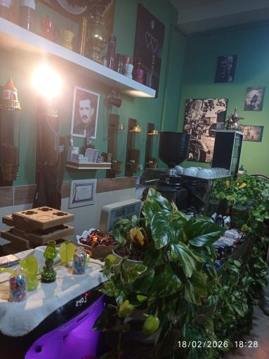 عکس کافه صبحانه آونگ