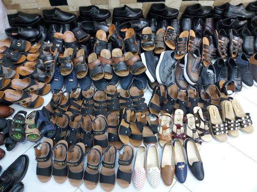 عکس تولیدی کفش محسن اسلامی