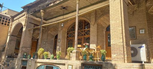 خانه رئوفیها