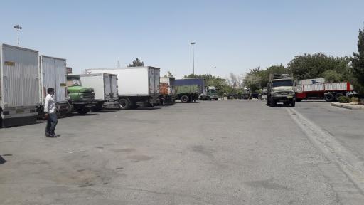 عکس پایانه بزرگ حمل و نقل کالا و بار سنگین استان تهران