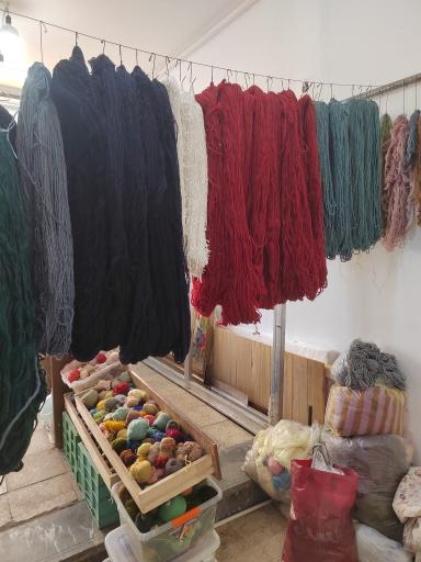 عکس قالی بافی گل نقش