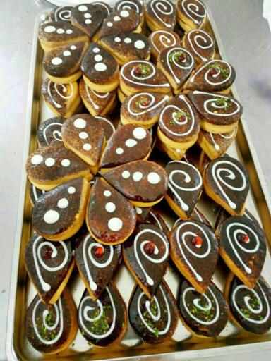 عکس نان شیرینی لادن