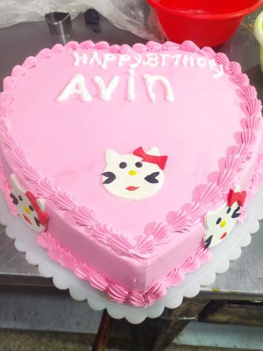 عکس نان شیرینی لادن