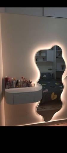 عکس گروه تولیدی آینه و روشویی pig