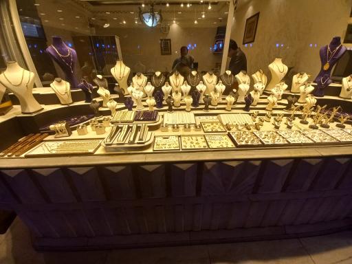 طلا فروشی یاقوت