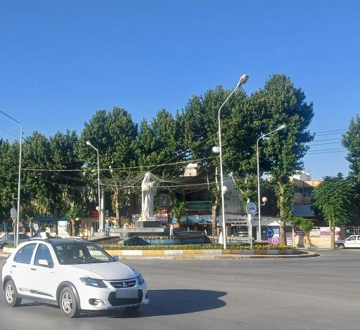 عکس میدان مادر