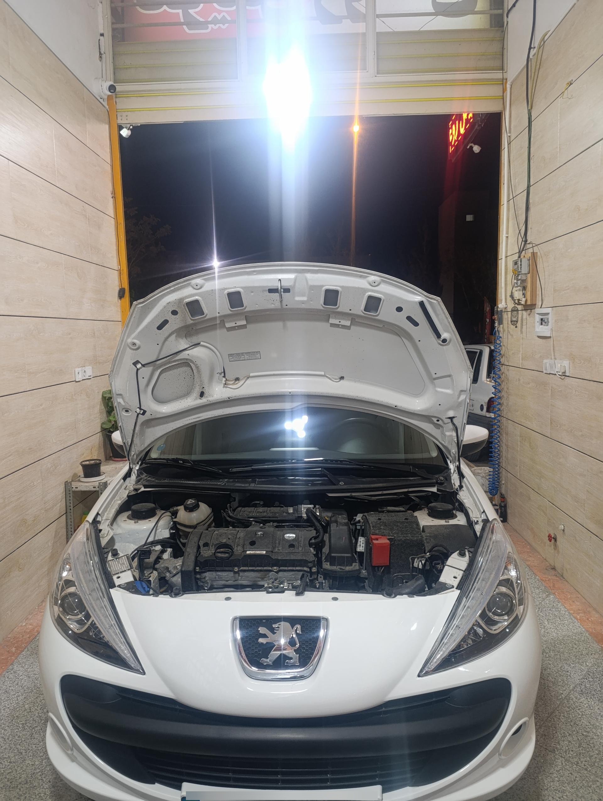 عکس اتوسرویس محمد