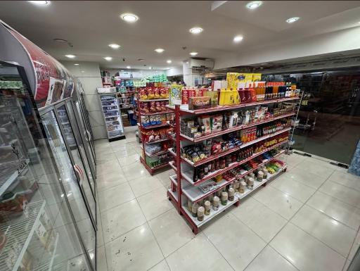 عکس سوپر مارکت