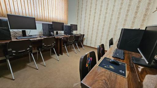 عکس آموزشگاه حسابداری و کامپیوتر کامِل