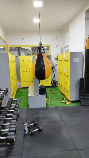 عکس باشگاه ورزشی موج مثبت