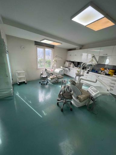 عکس کلینیک دندانپزشکی درنیکا