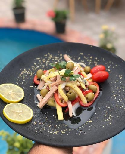 عکس کافه رستوران مون