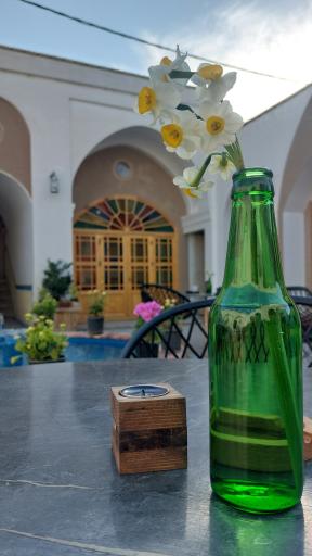 عکس کافه رستوران مون