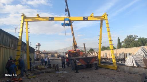 عکس گروه مهندسی ماهر