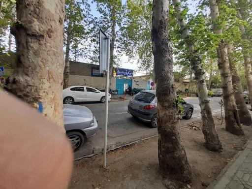 عکس دبیرستان پسرانه دوره اول هیئت امنایی شهید صدوقی