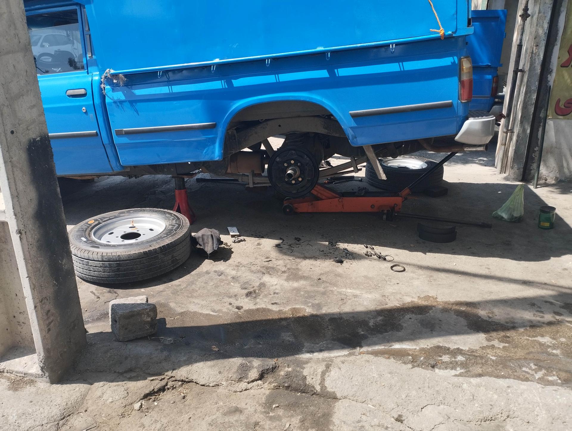 عکس تعمیرگاه مکانیکی امیرحسین شفیعی