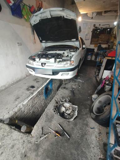 تعمیرگاه مکانیکی امیرحسین شفیعی