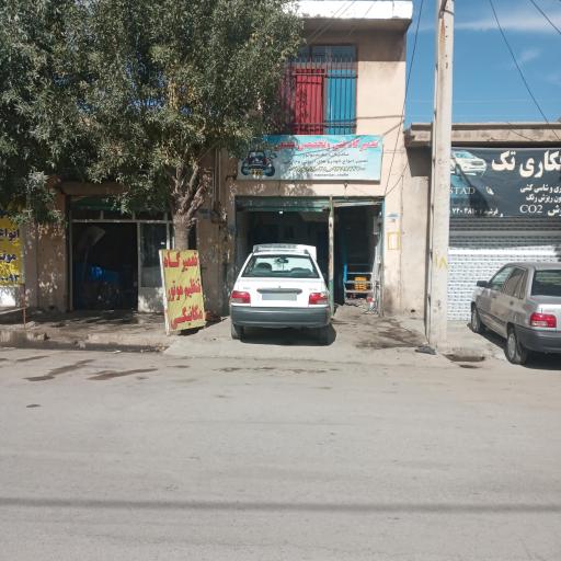 عکس تعمیرگاه مکانیکی امیرحسین شفیعی