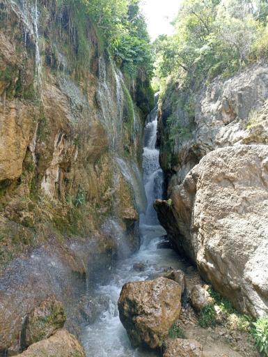 عکس آبشار گل آخور