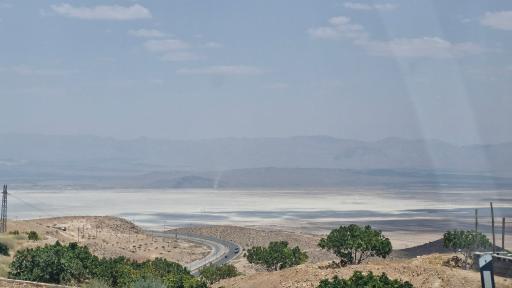 عکس دریاچه بختگان