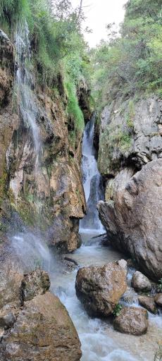 عکس آبشار گل آخور