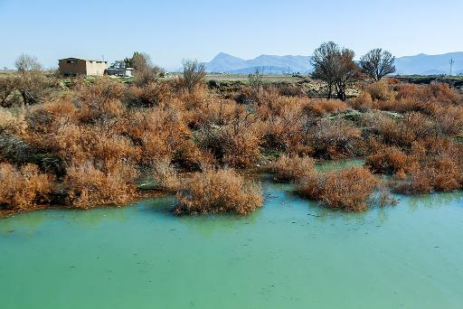 عکس دریاچه بختگان