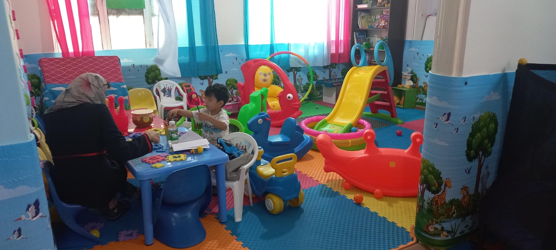 عکس کودکستان مهر روشنا