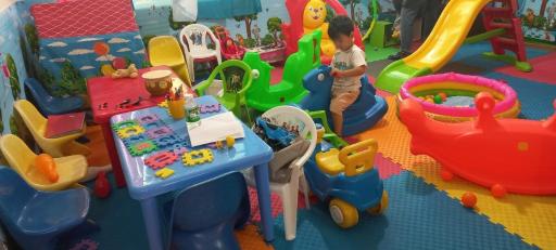 عکس کودکستان مهر روشنا