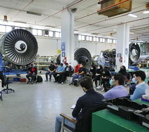 عکس مرکز آموزش و بهسازی منابع انسانی هما