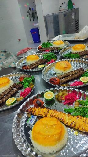 عکس رستوران دورچین