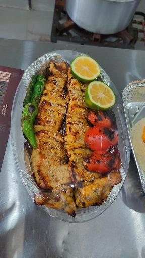 عکس رستوران دورچین