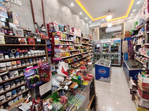 عکس سوپرمارکت رئوف