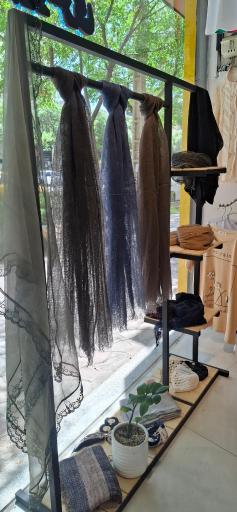 عکس شال و روسری فلامینگو