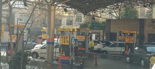 عکس پمپ بنزین پل صدر شماره ۱۶۱