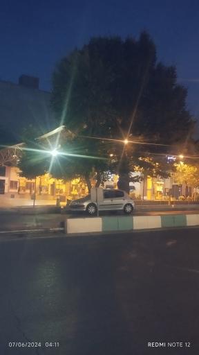 عکس پمپ بنزین پل صدر شماره ۱۶۱