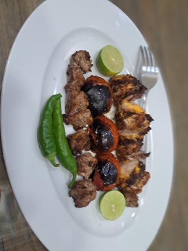 عکس جگر کبابی سه کاج