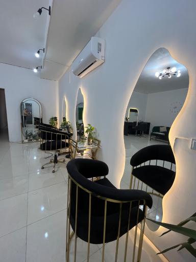 عکس سالن زیبایی لیلا ناظری