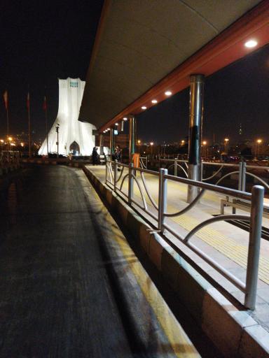 عکس میدان آزادی