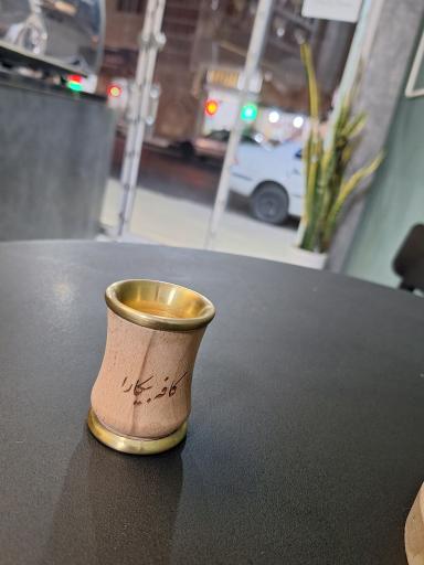 عکس کافه بیکارا