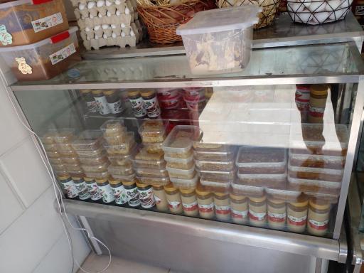 لبنیات سنتی کلاسیک