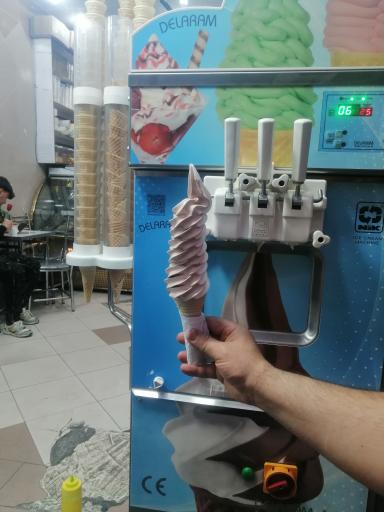 عکس رویال بستنی