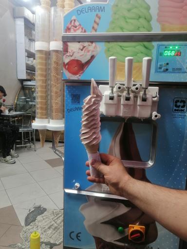 عکس رویال بستنی