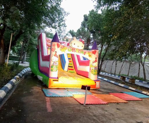 عکس کلوپ دوچرخه سواری و بازی نونهالان لبخند