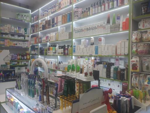 عکس داروخانه دکتر خانمحمد کلخوران