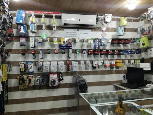 عکس فروشگاه لوازم صوتی و تصویری سینا 