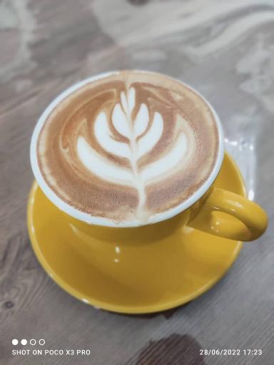 عکس قهوه باریستا پارلو